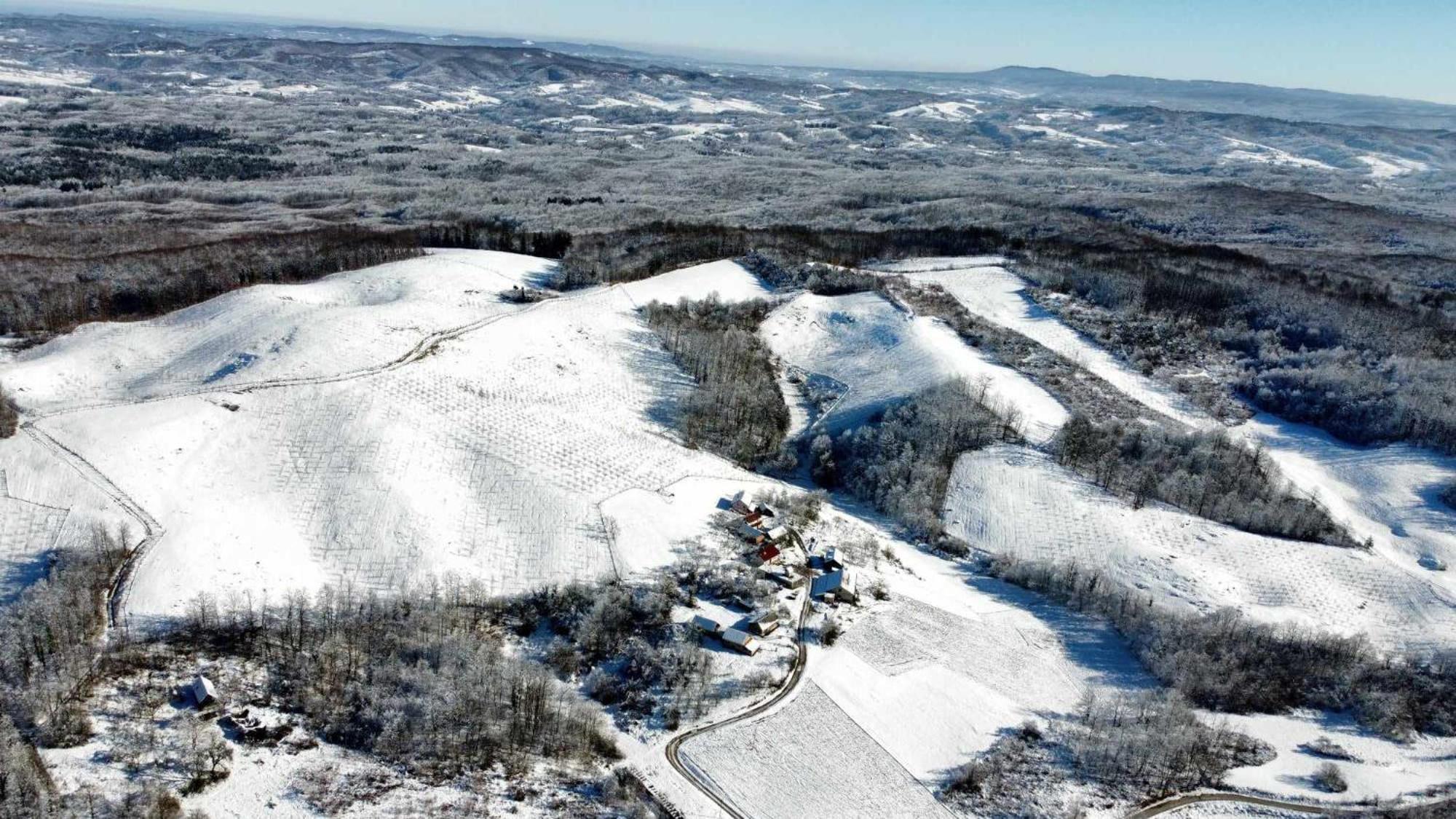 Penzion Kablarovo Brdo Krnjak Exteriér fotografie