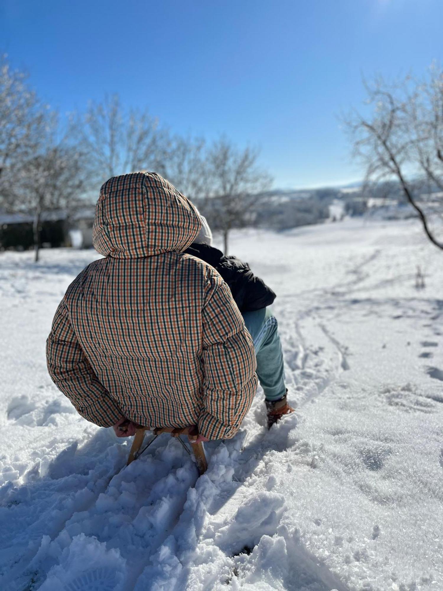 Penzion Kablarovo Brdo Krnjak Exteriér fotografie