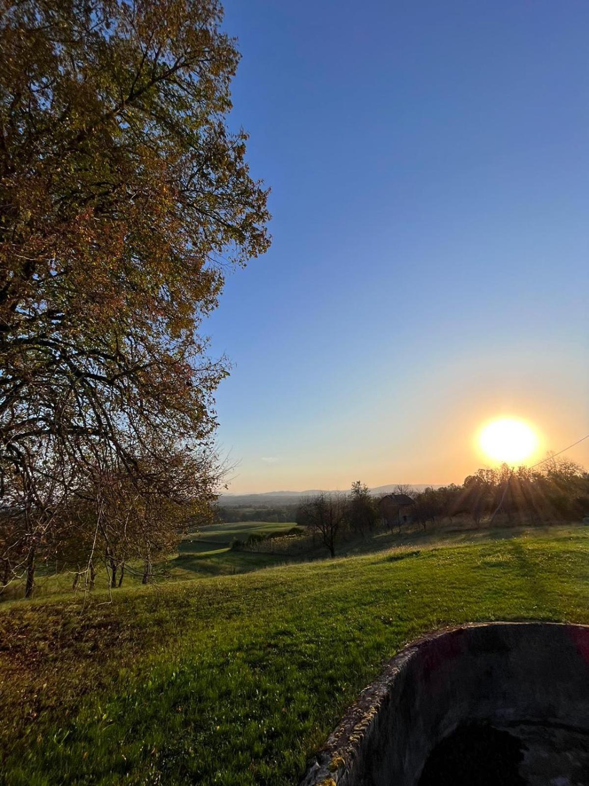 Penzion Kablarovo Brdo Krnjak Exteriér fotografie